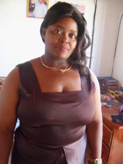 Sylvie 48 Jahre Sangmelima Kamerun