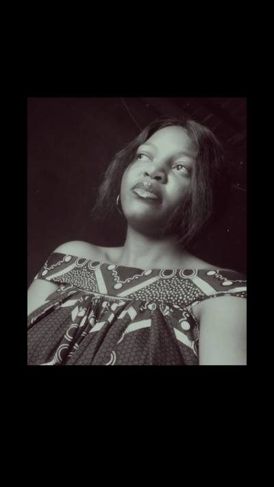 Joanna 24 years Mvele  Cameroon