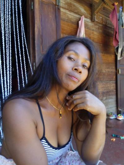 Sylvie 40 Jahre Antalaha Madagaskar