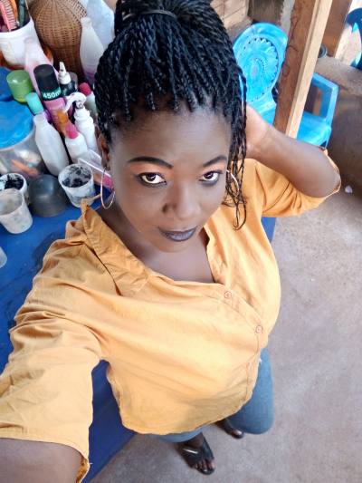 Adassa 29 ans Yaoundé Cameroun