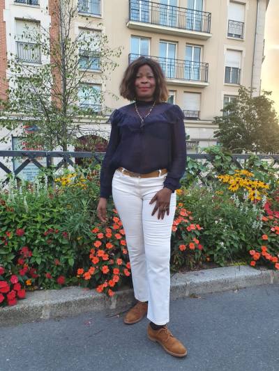 Esther Site de rencontre femme black Cameroun rencontres célibataires 29 ans