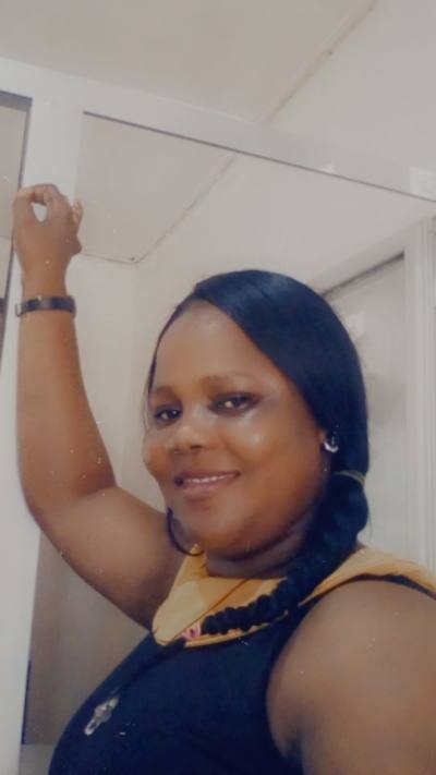 Ida 37 ans Gaoua Burkina Faso