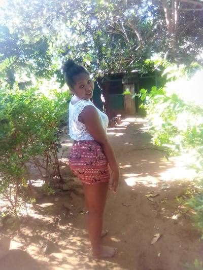 Melanie 35 ans Diego Suarez Madagascar