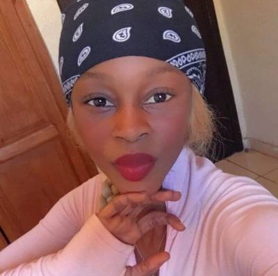 Debora 34 ans Bazas France