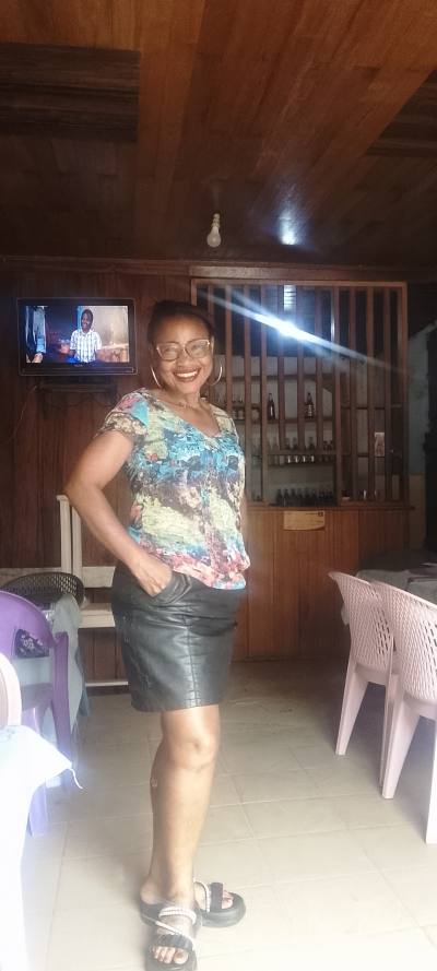 Rosane 45 years Sangmelima  Cameroon
