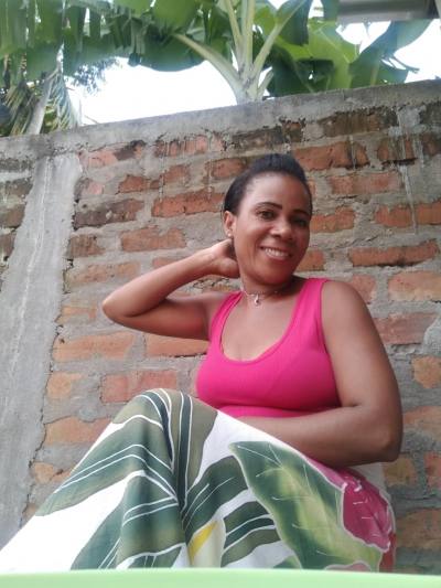 Francine 39 Jahre Ambanja Madagaskar