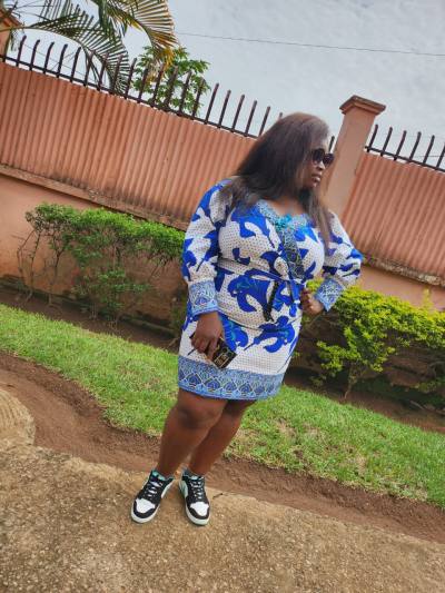 Ronda  34 ans Centre Cameroun