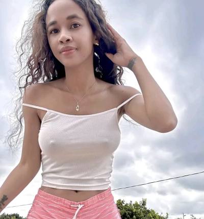 Estelle 20 ans Taoamasina Madagascar