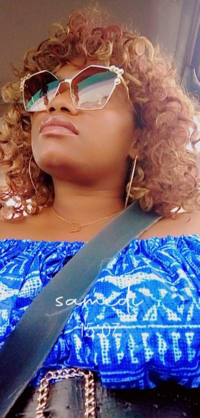 Sergina 29 ans Libreville Gabon