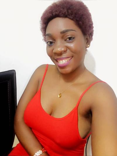 Ghislaine 34 ans Yaoundé Cameroun