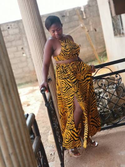 Armelle 37 ans Yaoundé  Cameroun