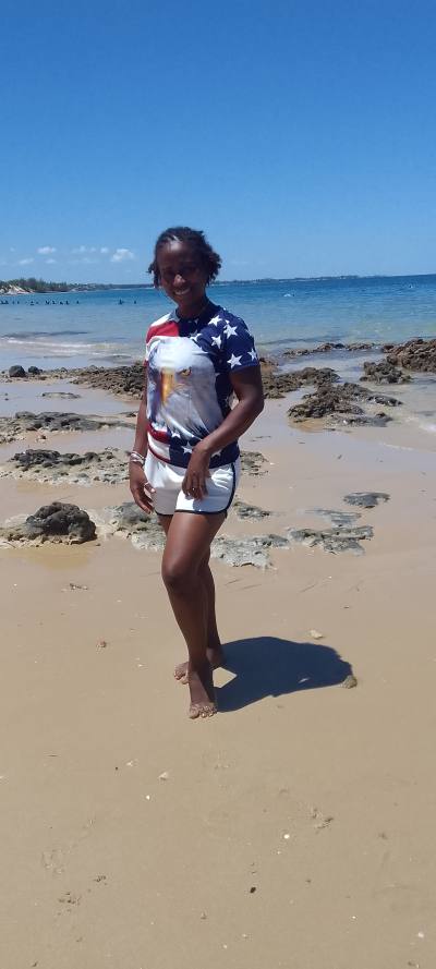 Sandra 43 ans Tulear Madagascar