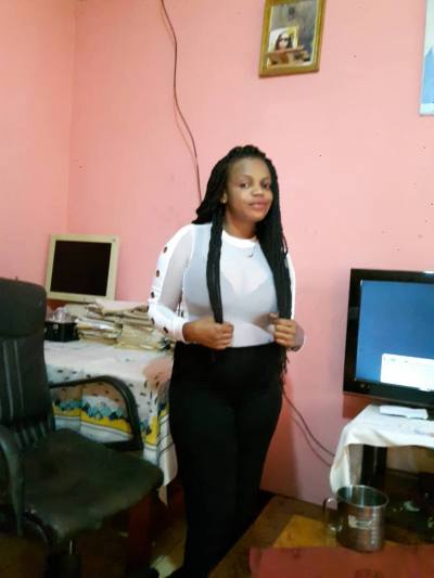 Annie 34 ans Yaoundé Cameroun