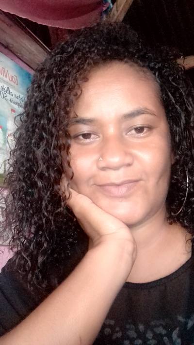 Julia 39 Jahre Tamatave  Madagaskar
