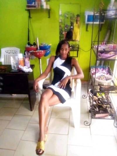 Martine 30 years Yaounde Cameroon