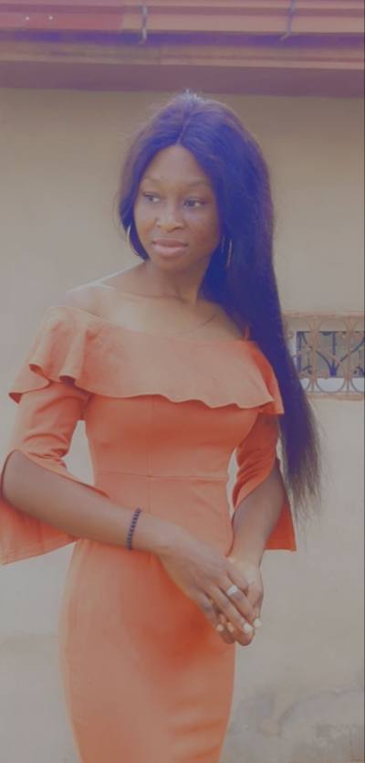 Jane 25 ans Yaounde Cameroun