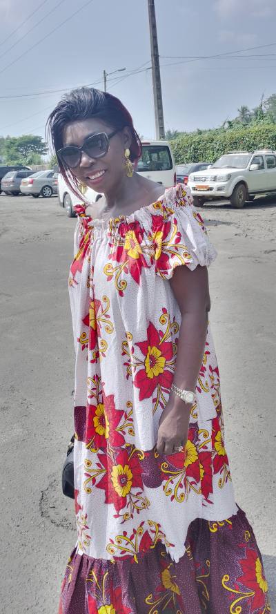 Marie claire 49 ans Centre Yaoundé  Cameroun
