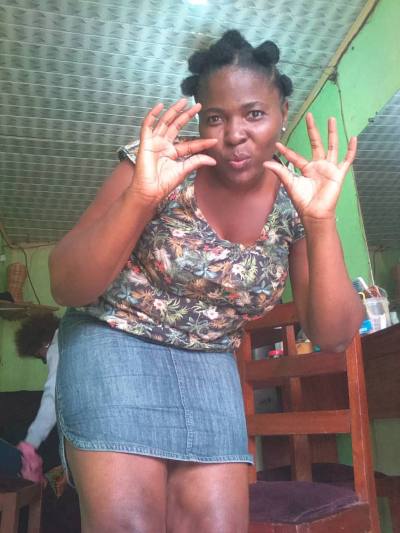 Berthe 37 ans Yaoundé  Cameroun