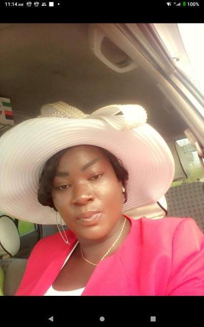 Jossie 47 ans  Ghana
