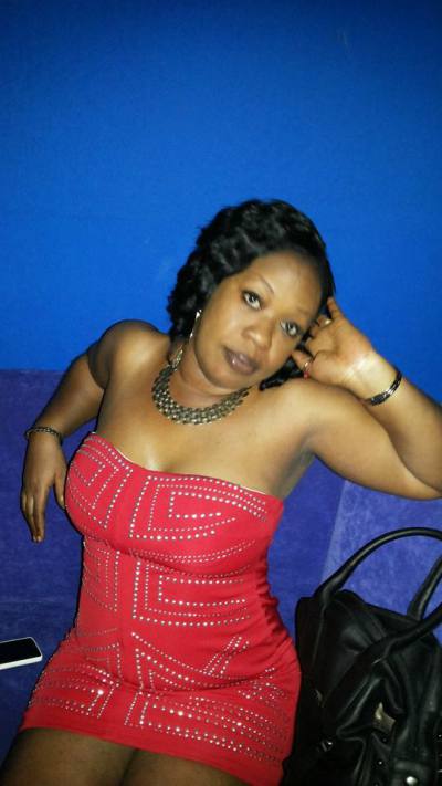 Sonia 44 ans Abidjan Côte d'Ivoire