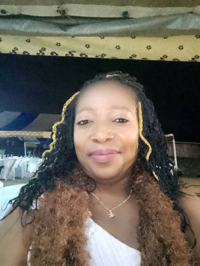 Julienne 52 Jahre Port-gentil  Gabon