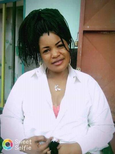 Kessy 42 Jahre Mfoundi Kamerun