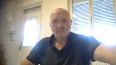 Denis 55 ans St Quentin France