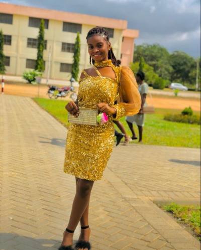 Trisha 23 ans Koforidua Ghana