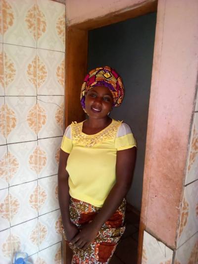 Larissa 29 ans Yaounde Cameroun