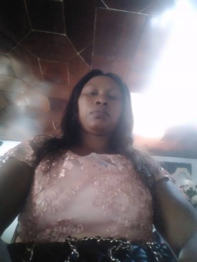 Hortense 43 Jahre Nfoundi Kamerun