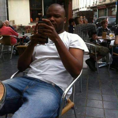 John Site de rencontre femme black France rencontres célibataires 39 ans