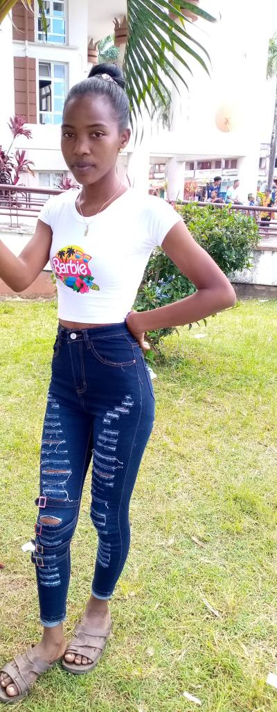 Samirah 28 ans Toamasina  Madagascar