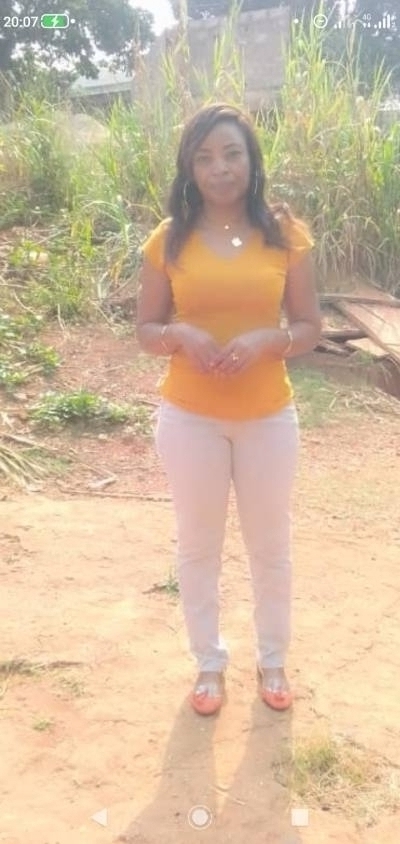 Marie 34 ans Yaoundé Cameroun