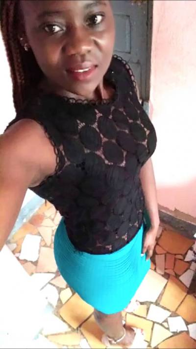 Emilie 36 years Yaoundé Cameroon