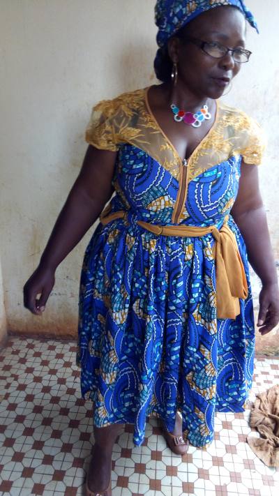 Chantal 58 ans Yaoundé Cameroun