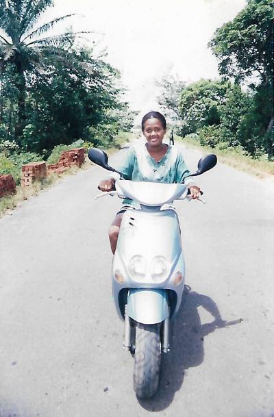Yolande 44 years Ambanja Madagascar