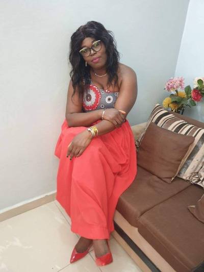 Anita 43 Jahre Yaounde  Kamerun