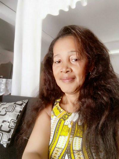 Christine 47 Jahre Sambava Madagaskar