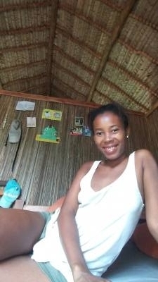 Julia 31 years Ambodifotatra Madagascar