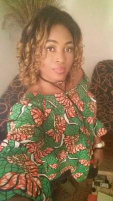 Fathia 33 ans Pointe Noire Congo