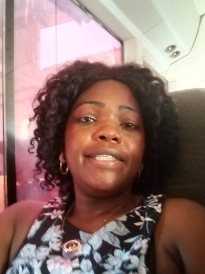 Honorine 38 ans Yaoundé  Cameroun