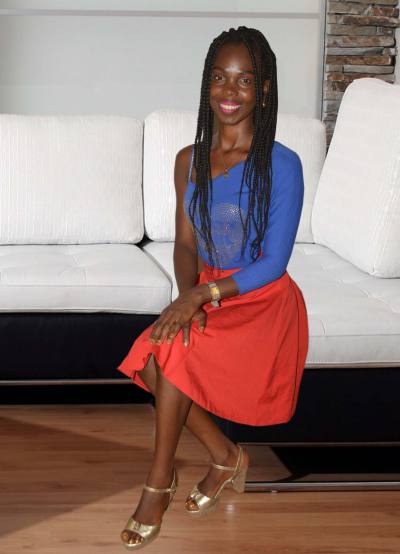 Amelie 27 Jahre Mbalmayo Kamerun