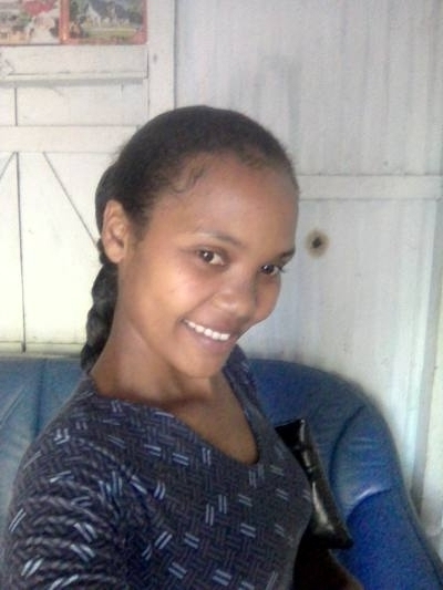 Saina 27 Jahre Vohemar Madagaskar
