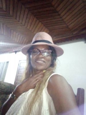 Louise 50 ans Kribi 1er Cameroun