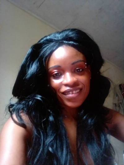 Marcelle 36 ans Douala Cameroun