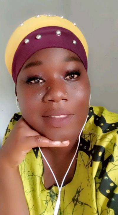 Angelique 31 ans Komo Mondah Gabon