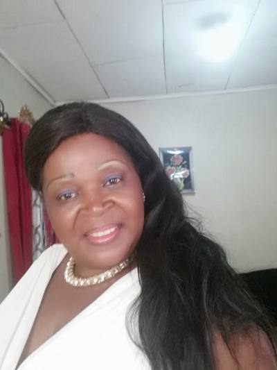 Rondelle 52 ans Yaounde  Cameroun