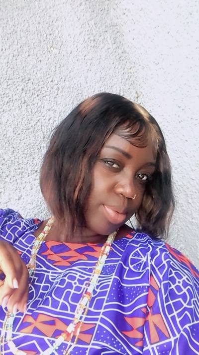 Sylviane 31 years Yaoundé Cameroun Cameroon