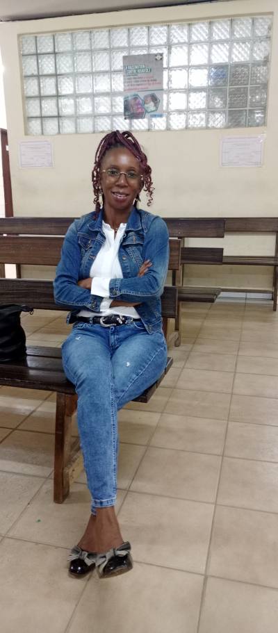 Ruth 46 years Estuaire  Gabon
