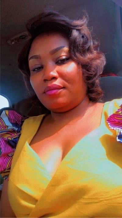 Liliane 35 ans Yaoundé  Cameroun